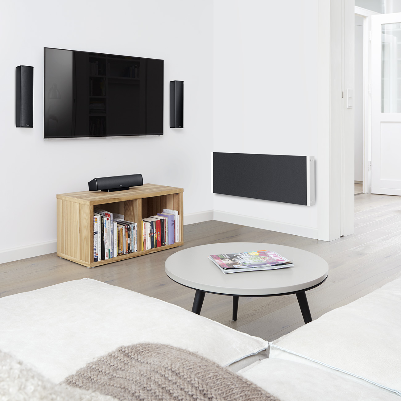t4000-lifestyle-columa-300-set-s-black-1300x1300x72