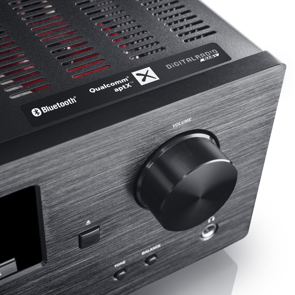 The CD receiver prevents unwanted noise.