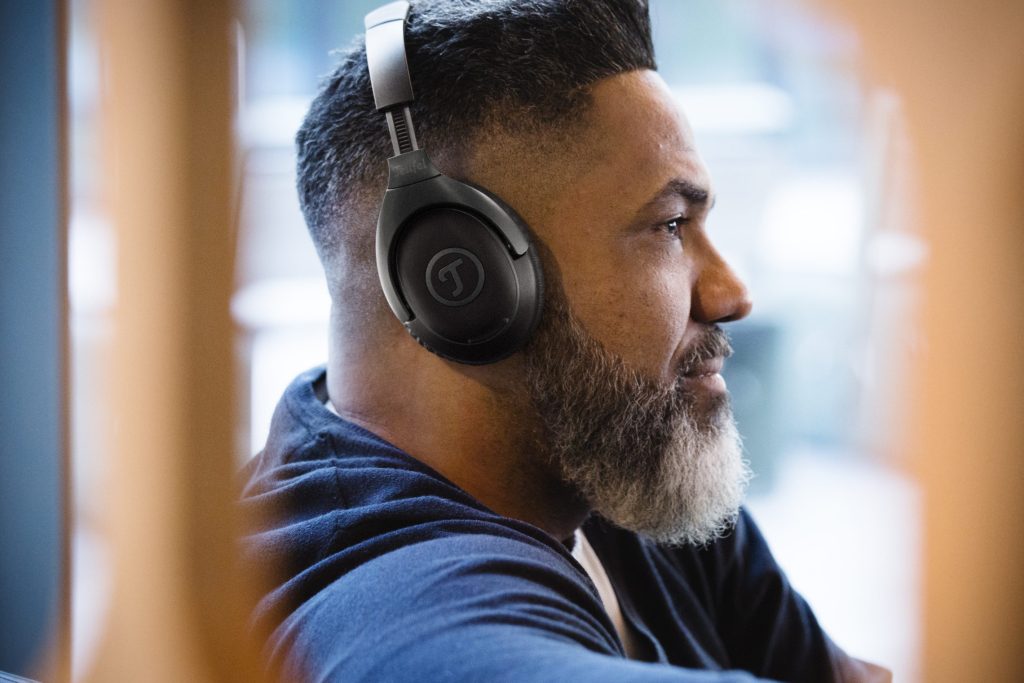 MUTE BT Bluetooth headphones