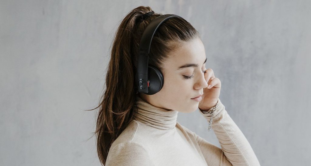 Compare headphones in ears on ears over ears Teufel blog