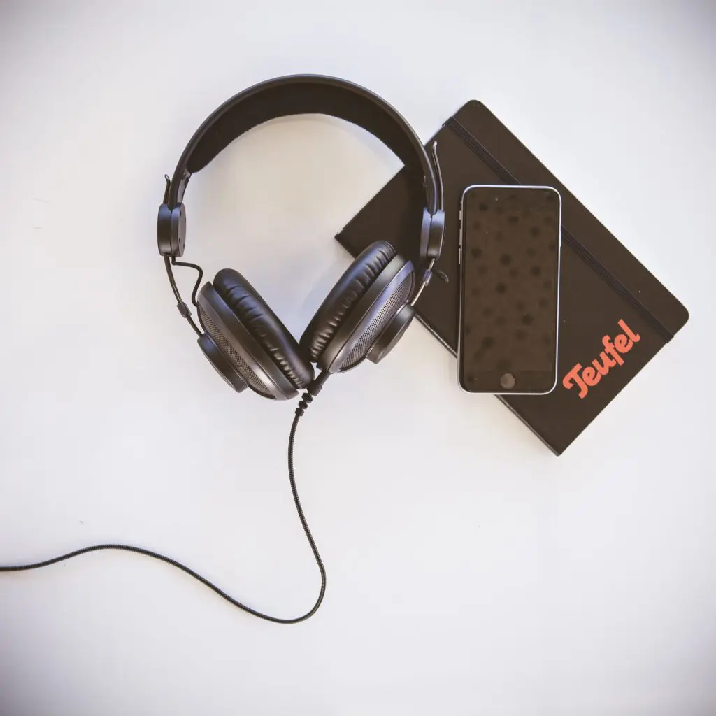Real Z semi open headphones from Teufel