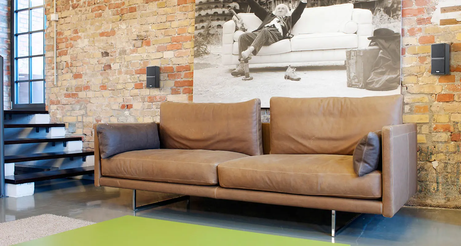 wall mounting speakers
