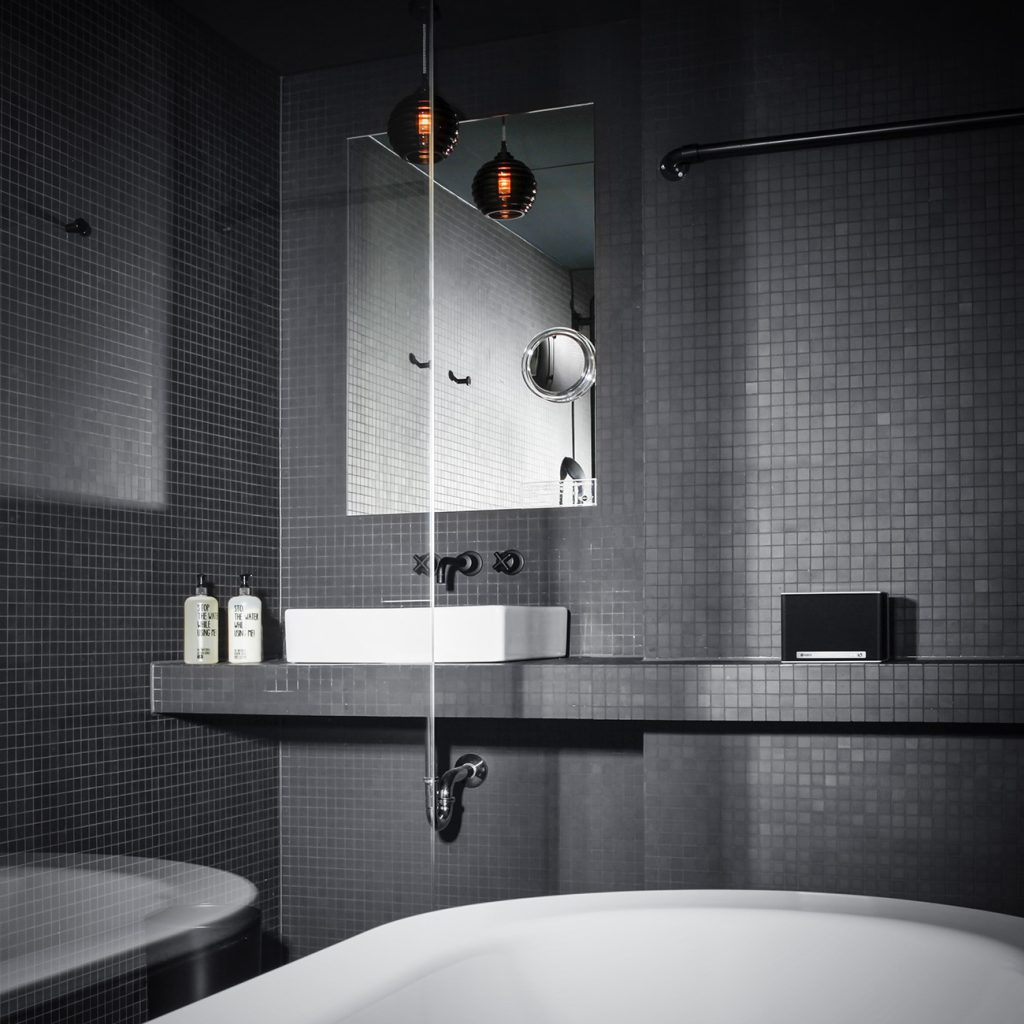 Bathroom speakers important points to consider Teufel blog