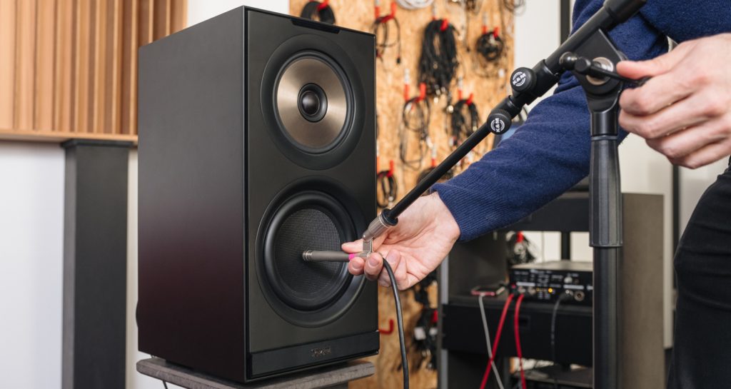Massimo using speaker measuring equipment on the bass driver of a STEREO M 2